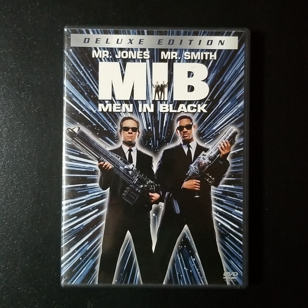 4/$20 MIB Men In Black Deluxe Edition Booklet Included DVD